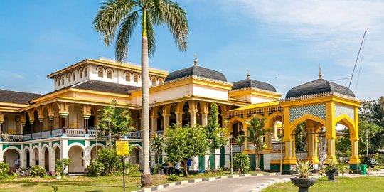 Mengenal Tradisi Junjung Duli, Ajang Silaturahmi Saat Lebaran Ala Kesultanan Deli