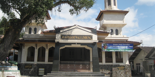 Mengunjungi Masjid Jami Wali Limbung Temanggung, Didirikan Keturunan Mataram