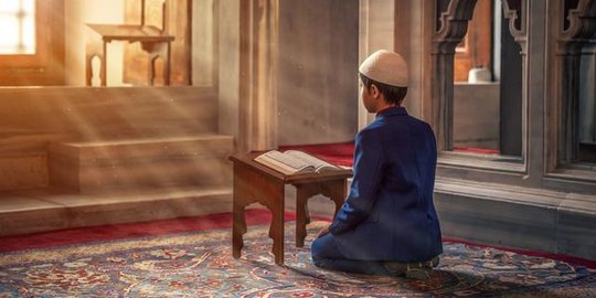 5 Keutamaan Membaca Alquran di Bulan Ramadan, Lengkap Beserta Penjelasannya