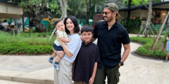 Menginjak 10 Bulan, Ini Potret 6 Terbaru Baby Arash Anak Faradilla Yoshi Makin Cute!