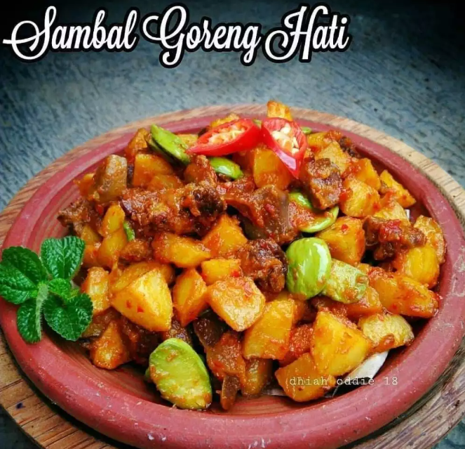 sambal goreng ati kentang petai