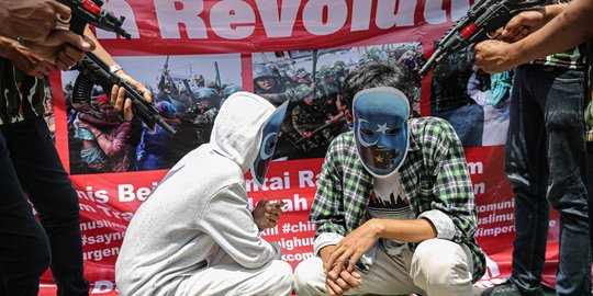 Geruduk Kantor Perwakilan PBB, Mahasiswa Kecam Larangan Berpuasa bagi Muslim Uighur