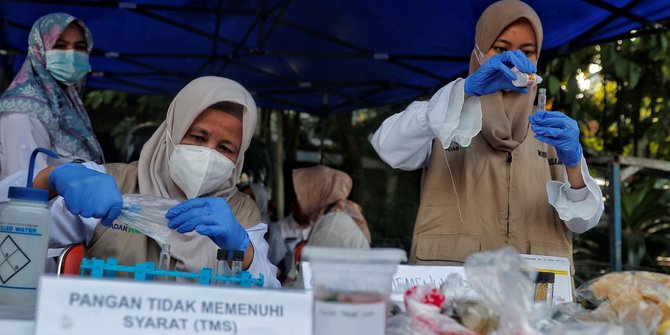 Antisipasi Zat Bahaya, BBPOM DKI Jakarta Sidak Makanan di Pasar Takjil Benhil