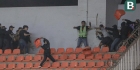 Bobotoh dan Suporter Persis Lempar-lemparan Kursi di Pakansari, Bos Persib Mengutuk Keras
