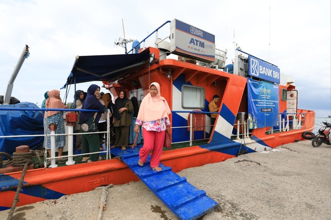 bri layani penukaran uang di kepulauan seribu