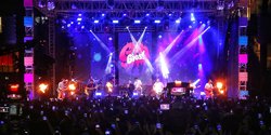 KapanLagi Buka Bareng 2023 Sukses Bikin Ribuan Penonton Nostalgia sampai Ambyar
