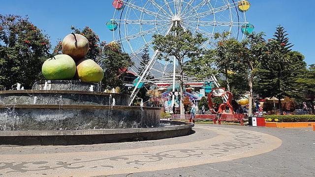 alun alun kota batu malang