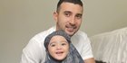 Cute! Gaya OOTD Baby Guzel Anak Ali Syakieb dan Margin saat Bukber, Bikin Gemas