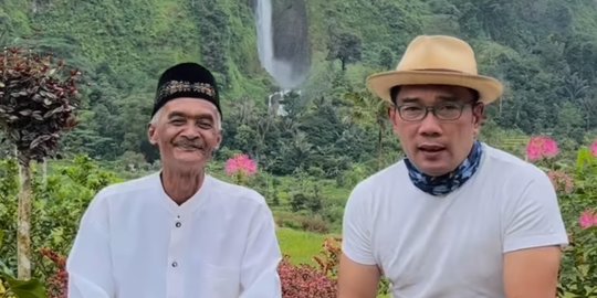 Diundang Abah Jajang, Ini 5 Momen Ridwan Kamil Datangi Rumah Viral Rp2,5 M