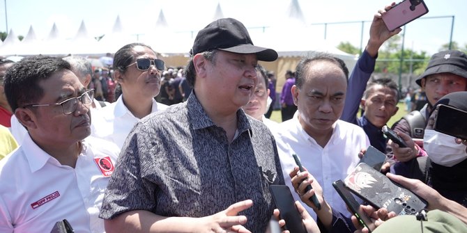 Ketum Golkar Airlangga Sebut Projo Semakin Menguning