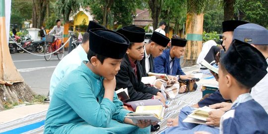 Jadi Aktivitas saat Ramadan, Ini Arti dan Sejarah Ngabuburit