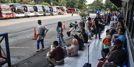 Menko PMK Tinjau Terminal Kampung Rambutan, 30 Persen Pemudik Menuju Jateng dan Jatim