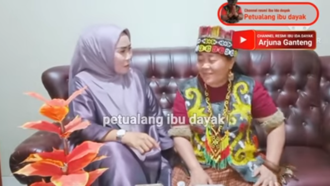 ida dayak jawab kabar diundang ke istana amp dikasih jokowi mobil