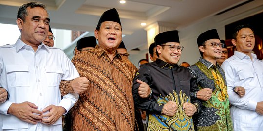 Kemesraan Prabowo dan Cak Imin Kompak Berbatik Bertemu di Kertanegara