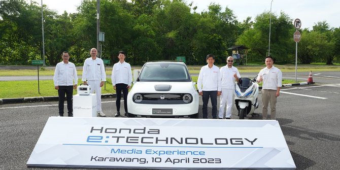 Ungkap Strategi Elektrifikasi, Honda Akan Luncurkan Dua Mobil Hybrid 2023