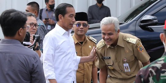 Analisis SMRC soal Keakraban Jokowi & Ganjar selama 5 Hari Kunker di Jateng