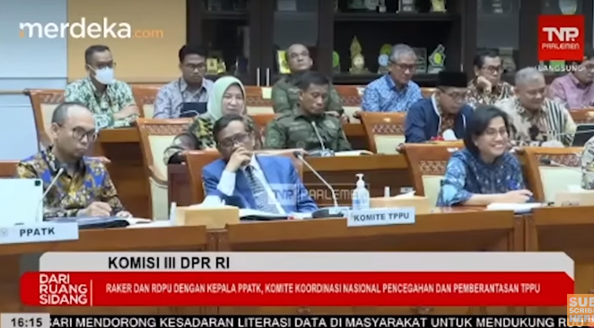 tawa renyah sri mulyani dengar sahroni dipuji ganteng