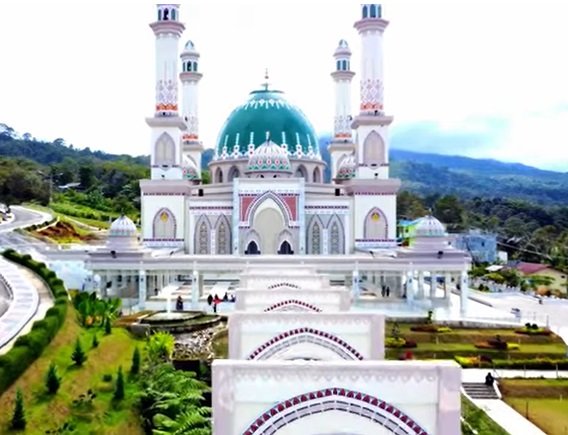 masjid megah di tapanuli selatan