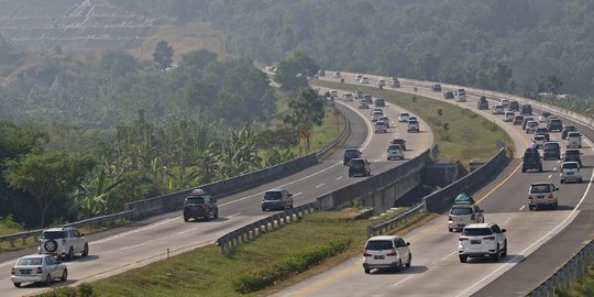 Polisi Pastikan One Way di Tol saat Mudik Tak Tutup Arus Bandung ke Jakarta