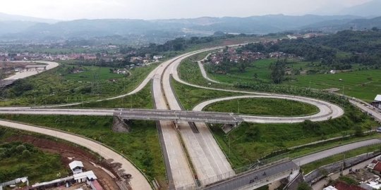 Belum Semua Jalur Tol Cisumdawu Bisa Dilalui, Pemudik Wajib Cek Sejumlah Skema Ini