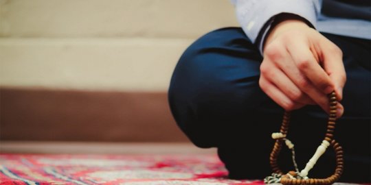 Dzikir Malam Jumat dan Keutamaannya, Amalan Ringan Pembuka Rezeki