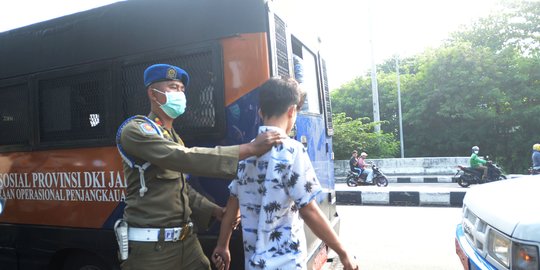 Puluhan Gelandangan dan Pengemis di Tangerang Selatan Ditangkap