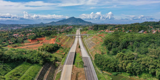 Pemprov Jabar Pastikan Tiga Ruas Tol Baru Siap Dilalui Pemudik