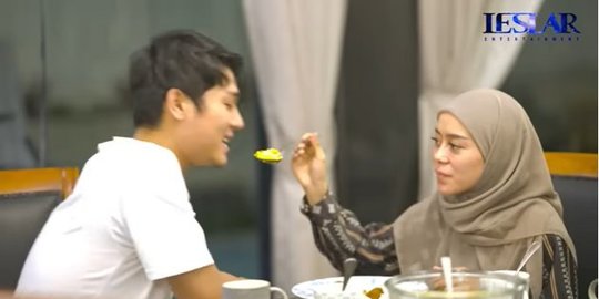 Momen Suap-suapan Lesti Kejora dengan Rizky Billar, Bikin Netizen Baper