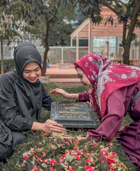 ricis ziarah makam