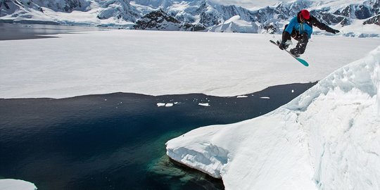 Es di Antartika Mencari 20 Kali Lebih Cepat dari yang Diduga? Simak Penjelasannya