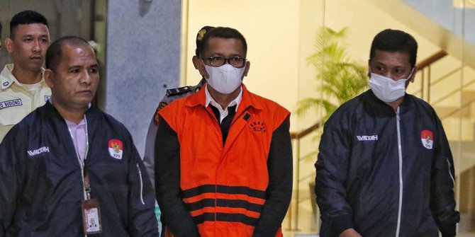 M Adil Gadai Kantor Bupati Meranti Rp100 Miliar, Plt-nya Pusing