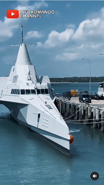 penampakan sangar kri golok