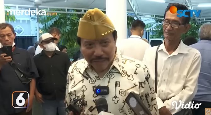 mertua eks panglima tni jajal pengobatan 039ajaib039 ida dayak kakinya sembuh diurut