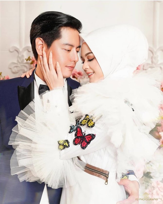 cut meyriska dan roger danuartainstagram rogerojeyfans