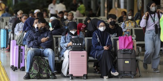 KAI Tetap Wajibkan Pemudik Pakai Masker di Dalam Kereta, Kecuali saat Makan Minum