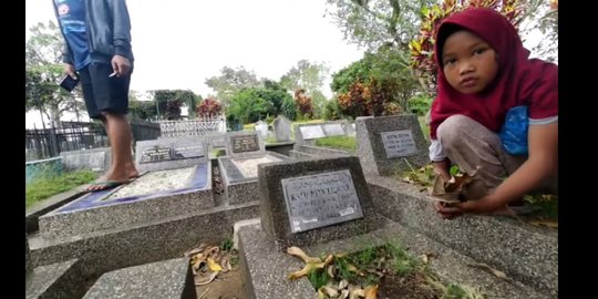 Kondisi Makam Nita Tilana Kakaknya Armand Maulana Setelah 23 Tahun Meninggal Dunia