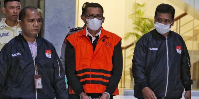 VIDEO: Muhammad Adil Ketahuan Gadai Kantor Bupati Meranti Rp100 M