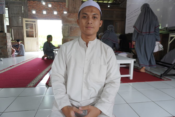 kegiatan belajar di pondok pesantren tunarungu tuli jamhariyah