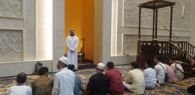 masjid raya sheikh zayed solo