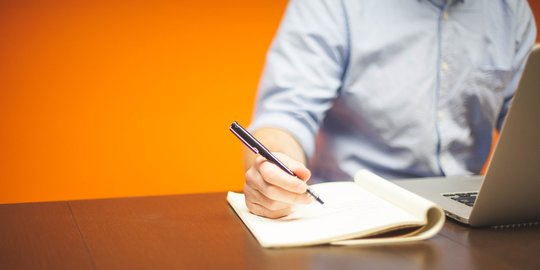 Contoh Surat Keterangan Kerja, Ketahui Struktur Penulisannya