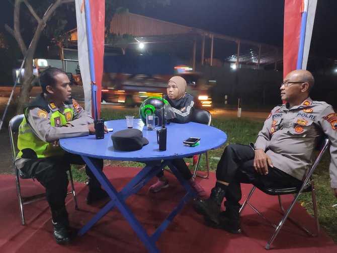 pemudik tujuan kediri yang ditinggal suami di brebes