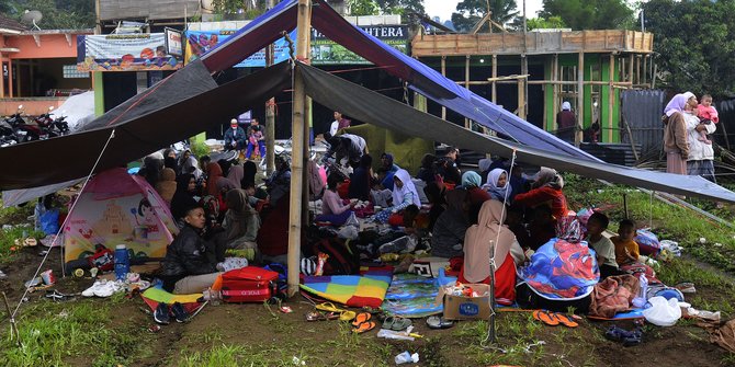 Bantuan Belum Maksimal, Korban Gempa Cianjur Masih Bertahan di Tenda Jelang Lebaran