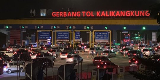 Sebanyak 22.959 Kendaraan Lewati Gerbang Tol Kalikangkung per Selasa 18 April 2023