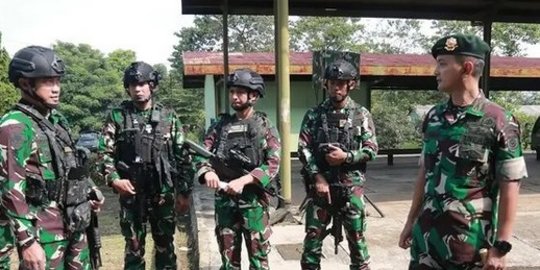 Pasukan Kostrad Langsung Cek Senjata Usai Status di Papua Naik Jadi Siaga Tempur!