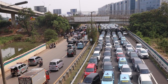 257.927 Kendaraan Tinggalkan Jakarta Melalui Bandara Soekarno-Hatta pada 15-17 April