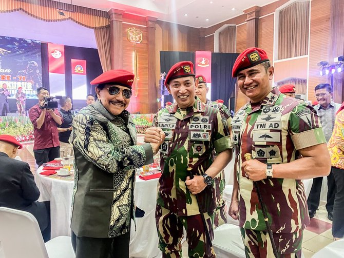 hendropriyono hadiri hut ke 71 kopassus