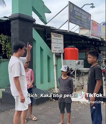 bocah pemulung ingin jadi pemulung