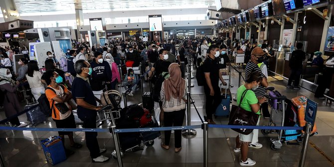 Pemudik Padati Bandara Soekarno Hatta, 146.000 Pemudik Terbang Tinggalkan Jakarta