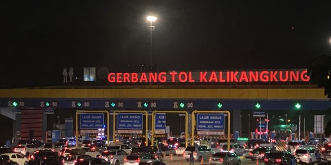 Urai Kemacetan, KM 414 GT Kalikangkung-KM 443 GT Bawen Diberlakukan One Way Malam Ini