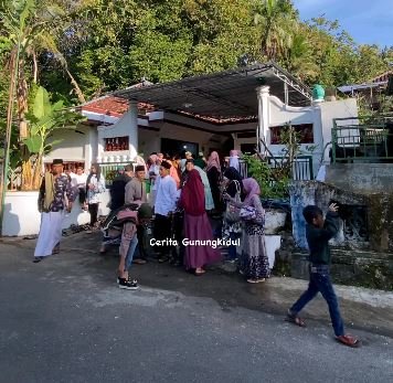 jemaah aolia laksanakan salat ied